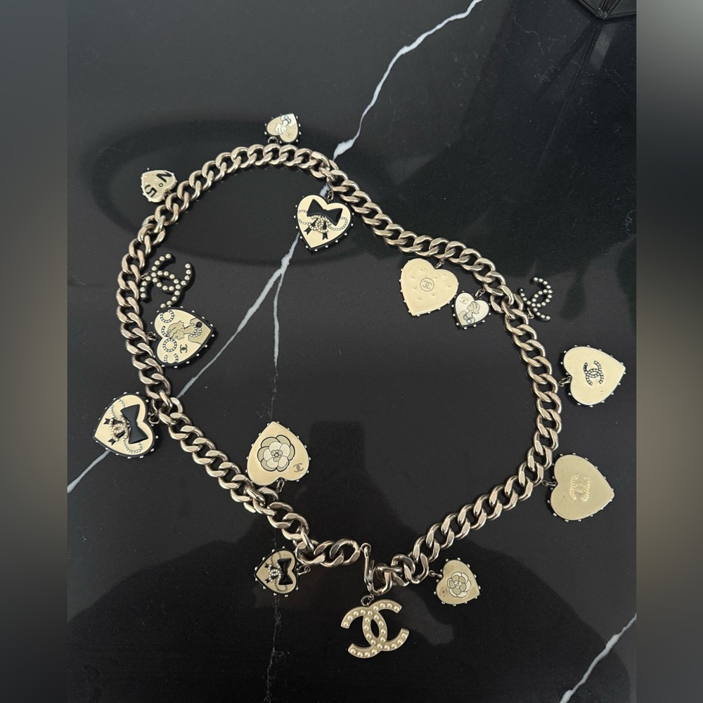 CHANEL Vintage Chain Belt